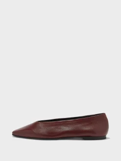 Betty Leather Square-Toe Ballet Flats