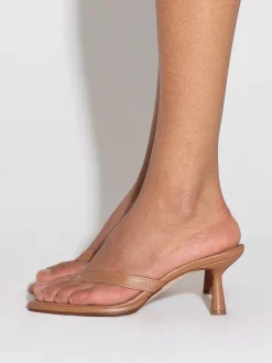 Daphne Leather Thong Sandals