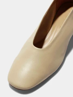 Delia Leather Ballet Flats