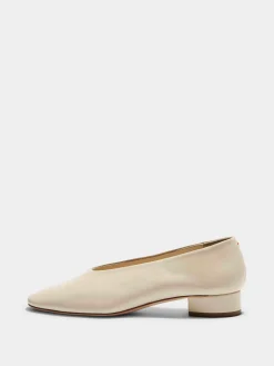Delia Leather Ballet Flats
