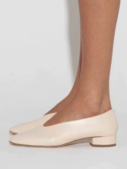 Delia Leather Ballet Flats