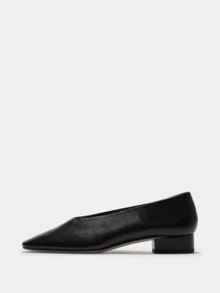 Delia Leather Ballet Flats