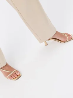 Elise Leather Toe-Post Sandals