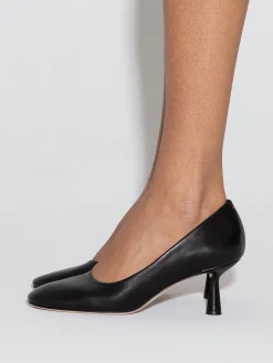 Giotta Leather Pumps