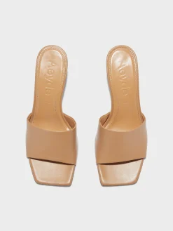 Jeanie Leather Sandals