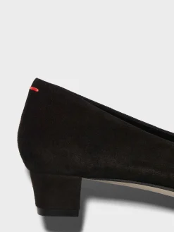 Judi Suede Pumps
