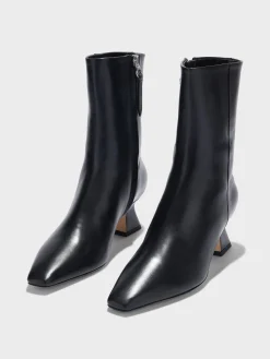 Koko Leather Ankle Boots