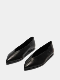 Moa Leather Ballet Flats